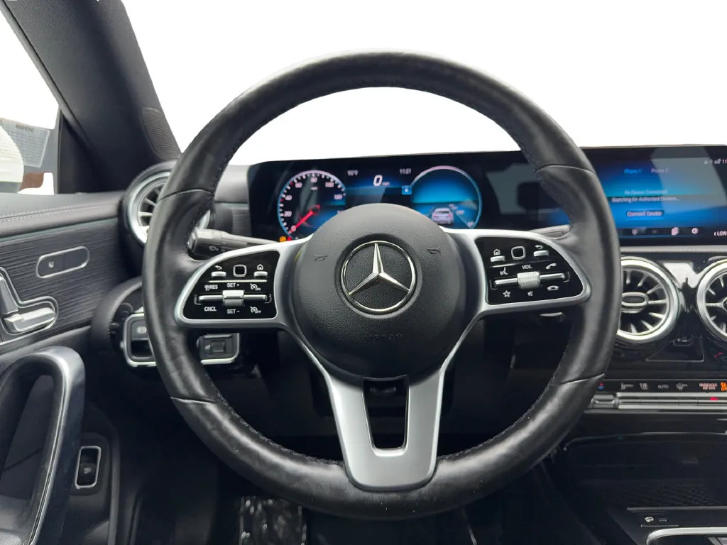 Mercedes-Benz CLA photo 36