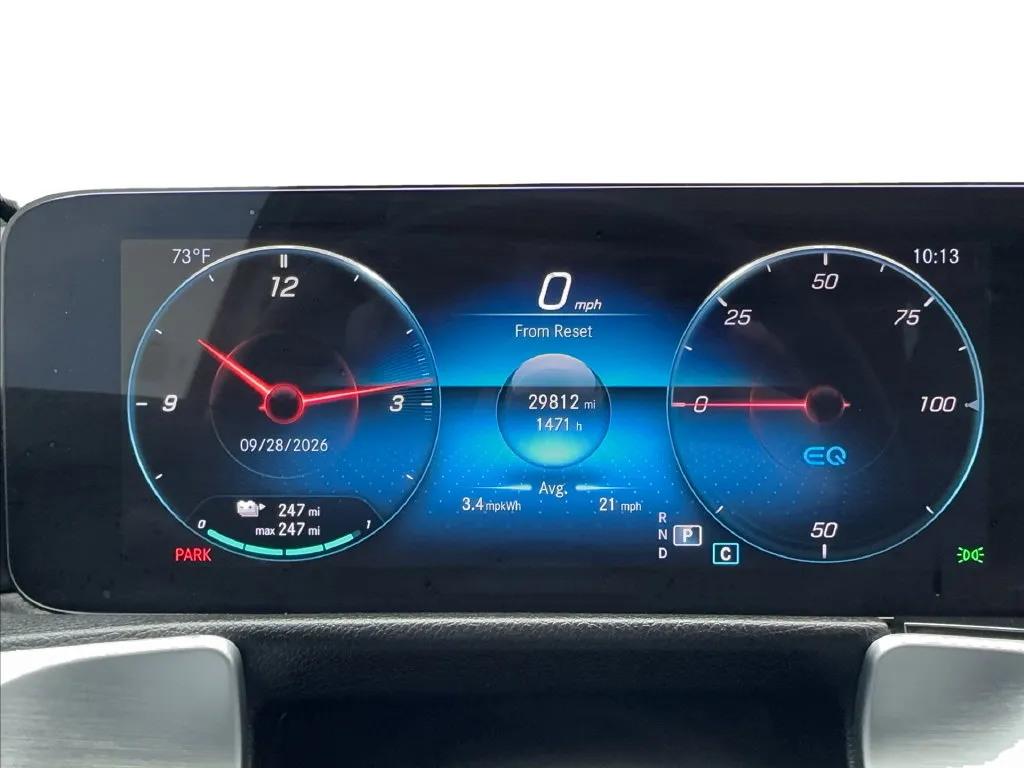 Mercedes-Benz EQB photo 43