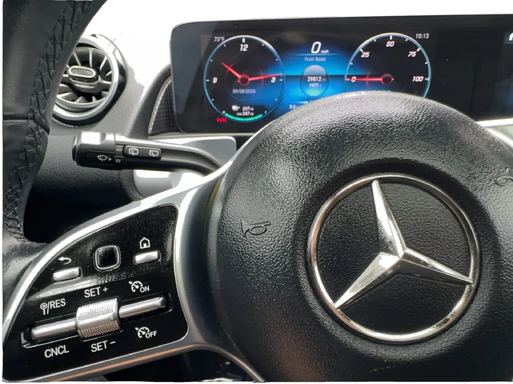Mercedes-Benz EQB photo 45