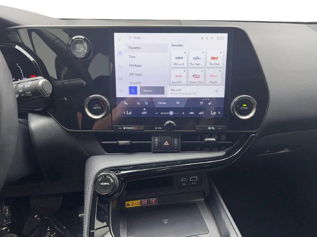 Lexus NX photo 44