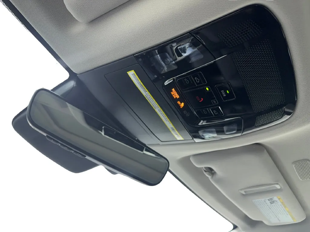Lexus NX photo 46
