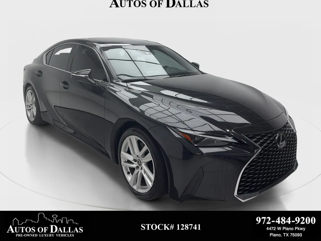 2024 Lexus IS 300