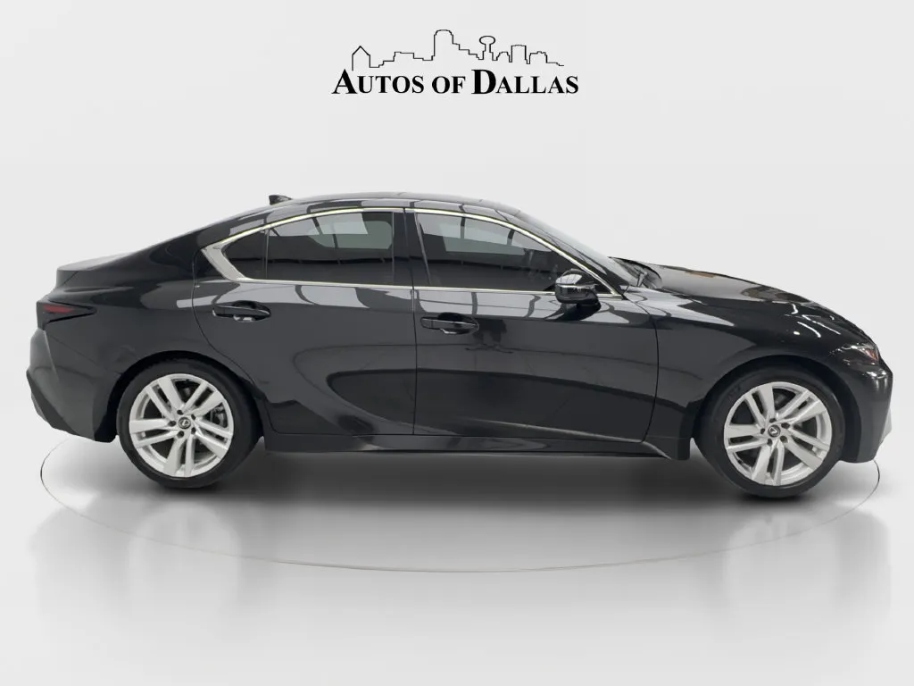 Lexus IS photo 6
