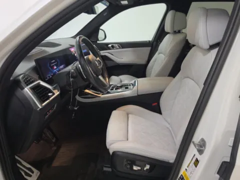 More photos of 2024 BMW X7 xDrive40i at Autos of Dallas - Plano, TX