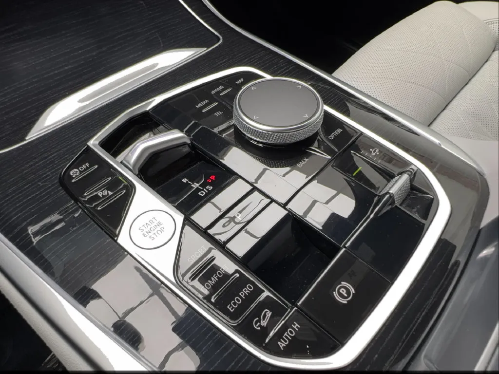 BMW X7 photo 55