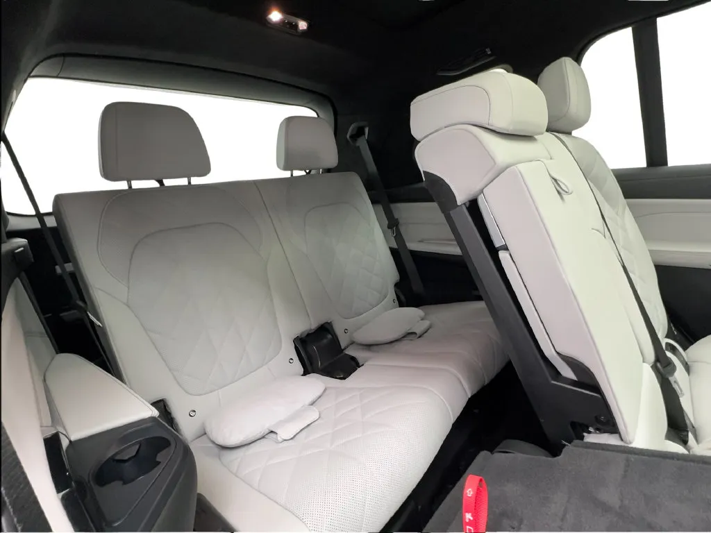BMW X7 photo 39