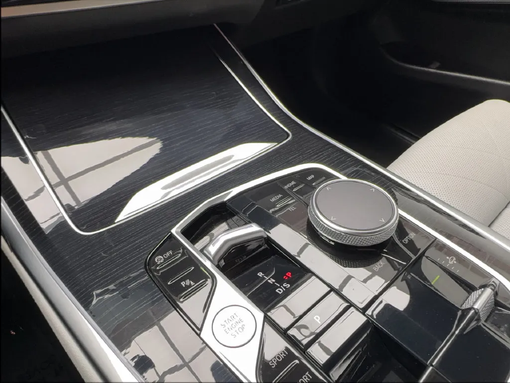 BMW X7 photo 54