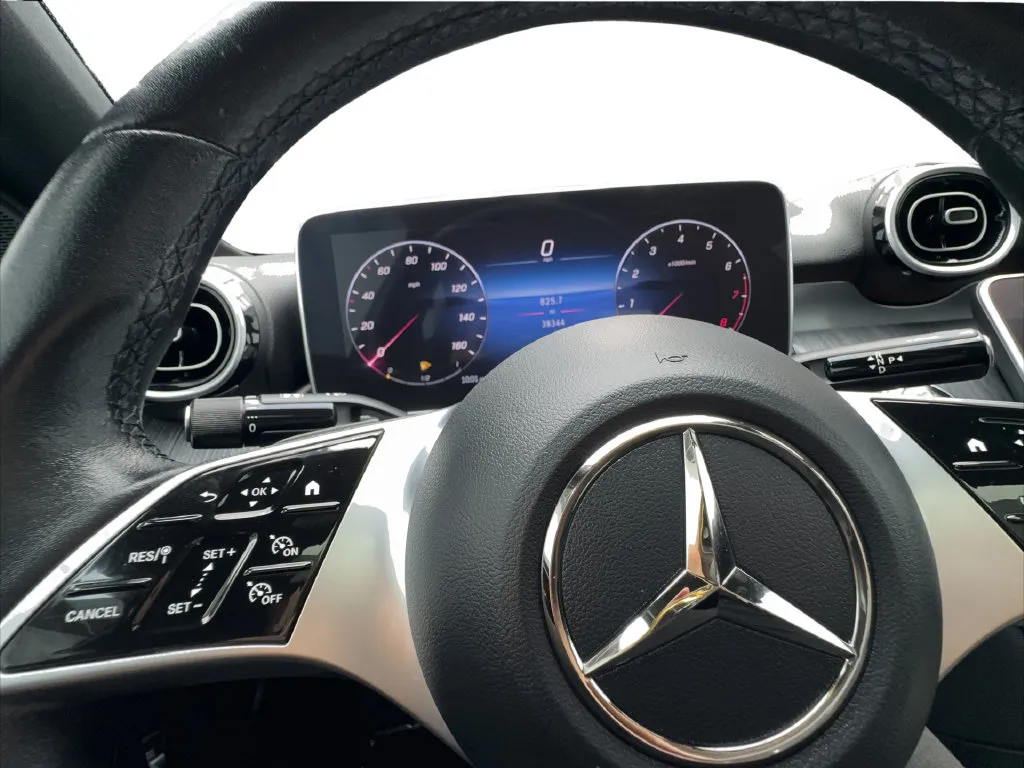Mercedes-Benz C-Class photo 44