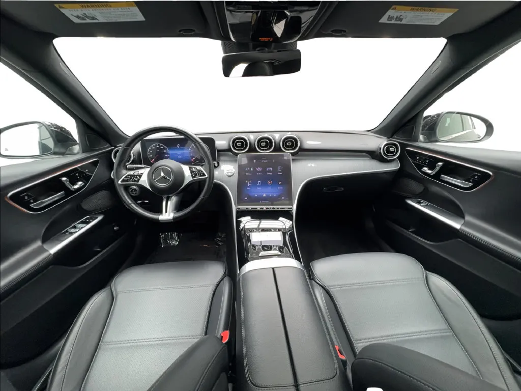 Mercedes-Benz C-Class photo 39