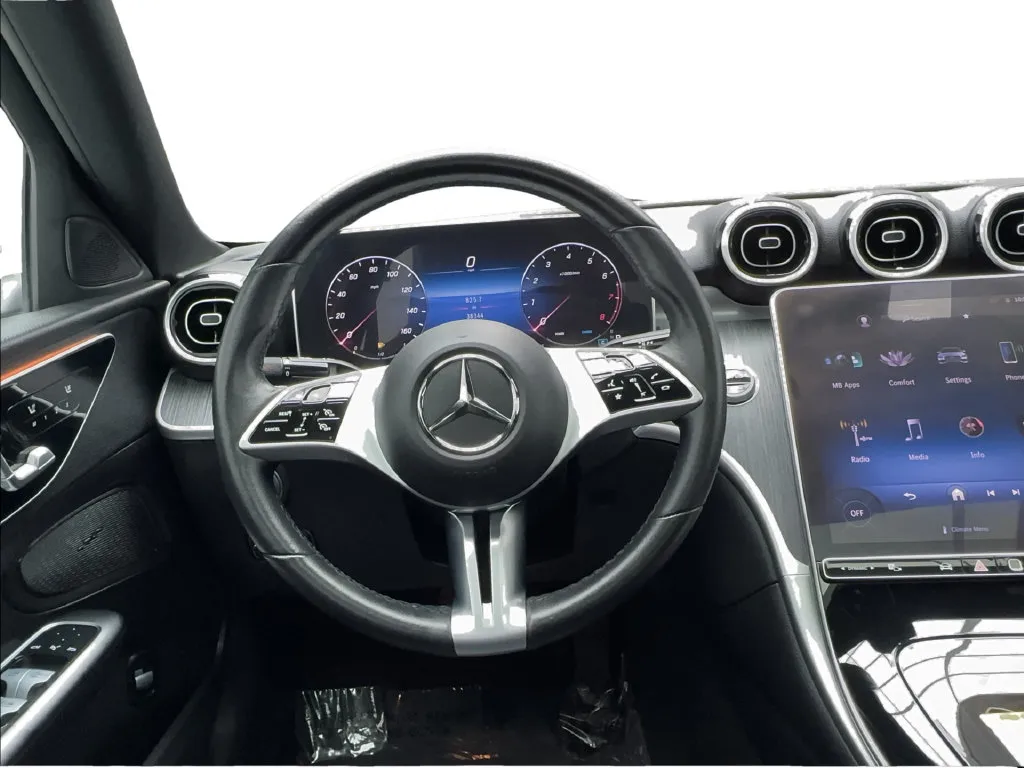Mercedes-Benz C-Class photo 37