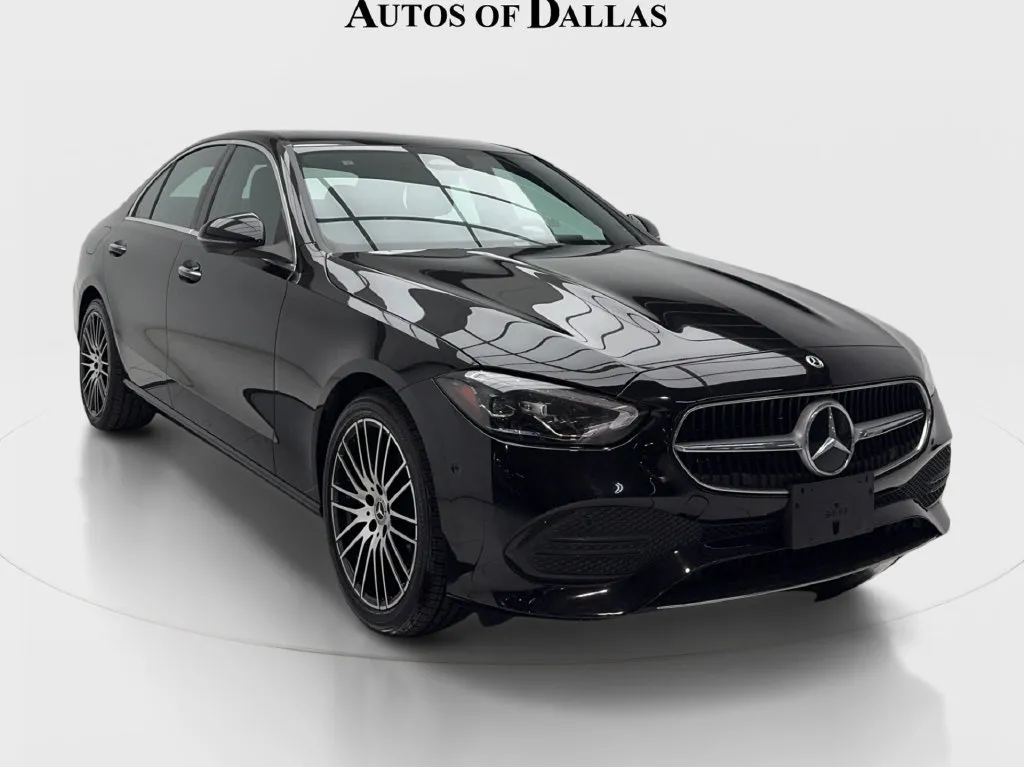 Mercedes-Benz C-Class photo 3