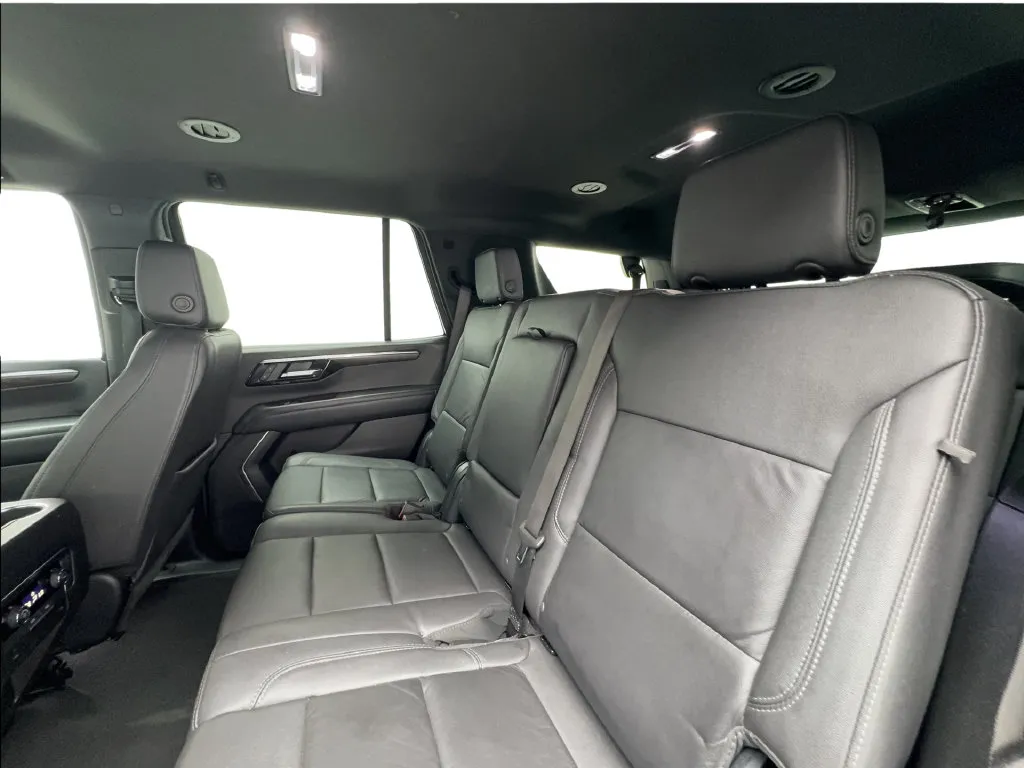 Chevrolet Tahoe photo 26