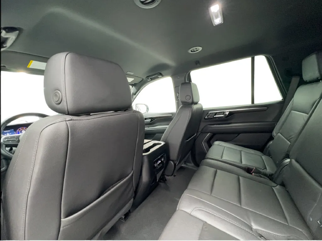 Chevrolet Tahoe photo 25