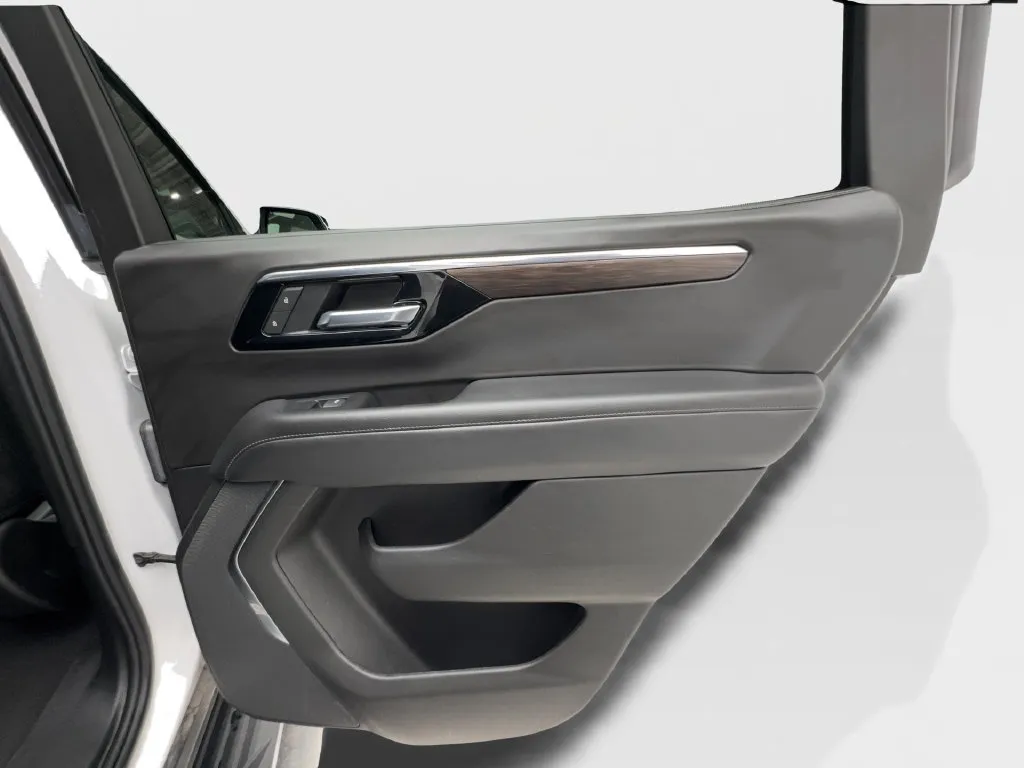 Chevrolet Tahoe photo 33