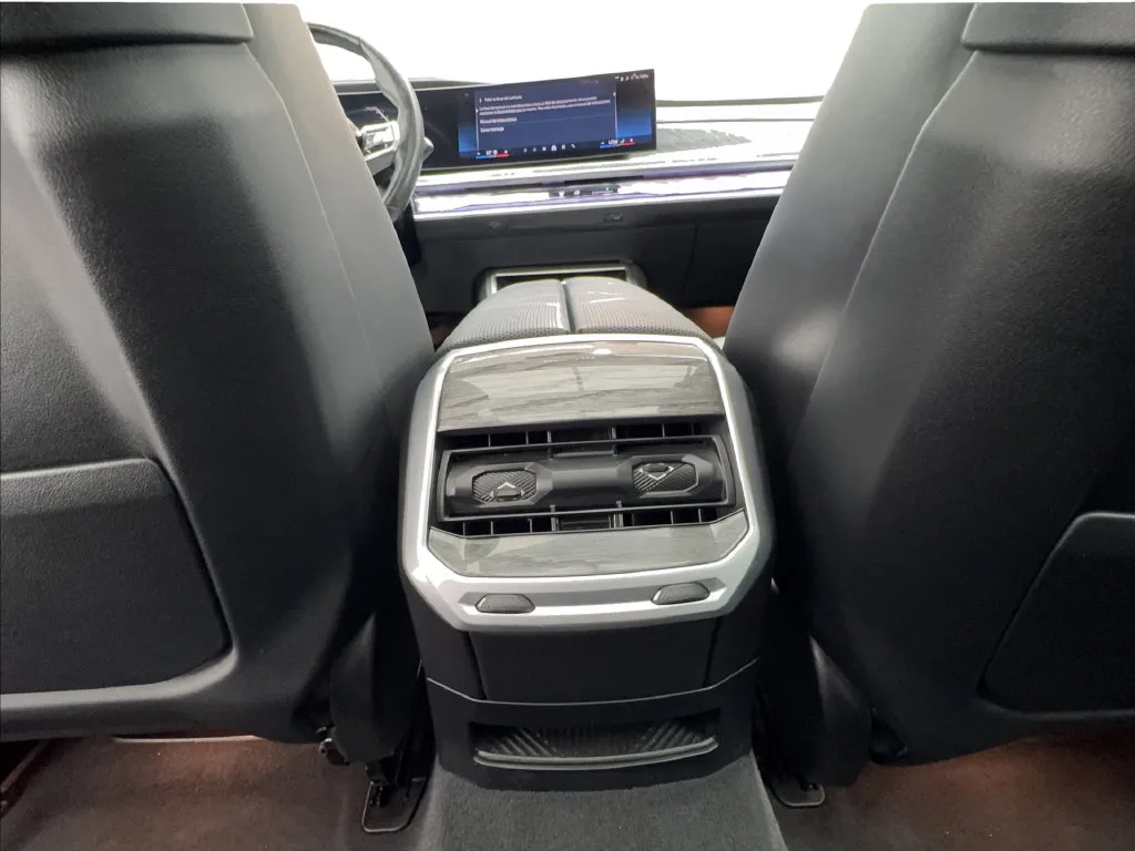 BMW 7 Series photo 41