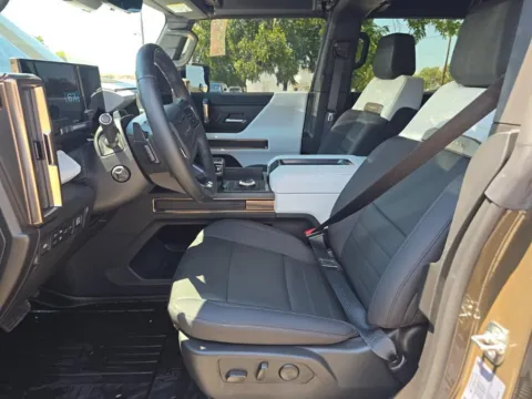 More photos of 2025 GMC Hummer EV Pickup 3X at Autos of Dallas - Plano, TX