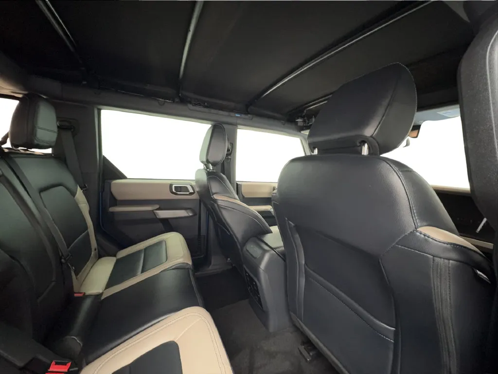 Ford Bronco photo 28