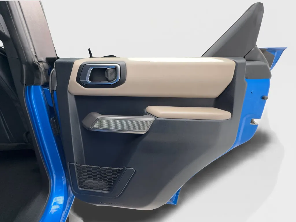 Ford Bronco photo 30