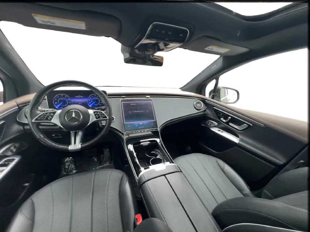 Mercedes-Benz EQE photo 35