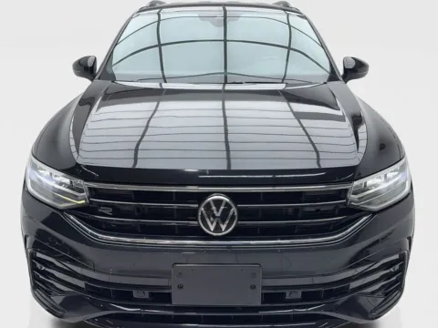 More photos of 2022 Volkswagen Tiguan 2.0T SE R-Line Black at Autos of Dallas - Plano, TX