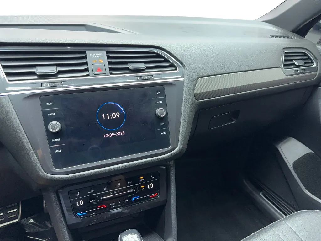 Volkswagen Tiguan photo 32