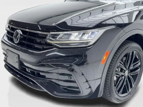 More photos of 2022 Volkswagen Tiguan 2.0T SE R-Line Black at Autos of Dallas - Plano, TX