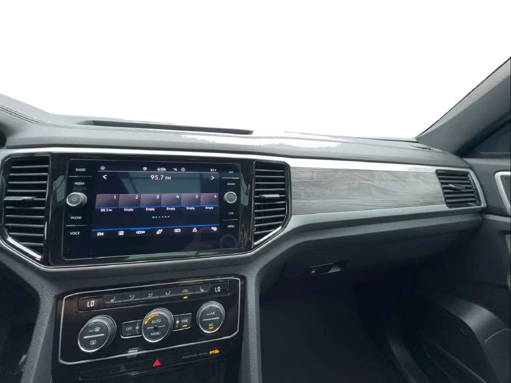 Volkswagen Atlas Cross Sport photo 48