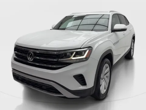 More photos of 2023 Volkswagen Atlas Cross Sport 2.0T SE w/Technology at Autos of Dallas - Plano, TX