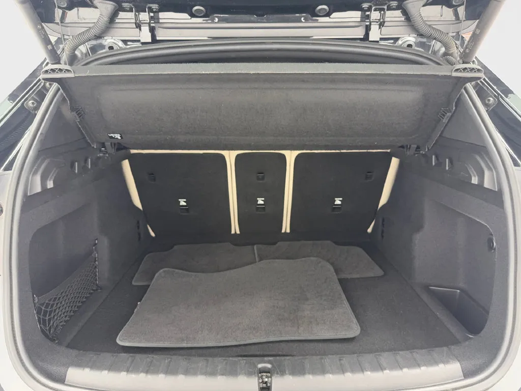 BMW X1 photo 18
