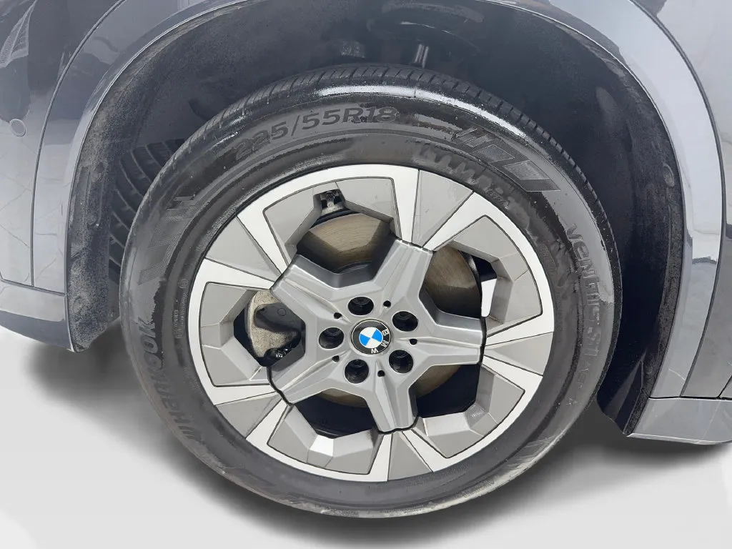 BMW X1 photo 12