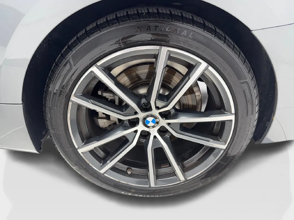 BMW 4 Series photo 12