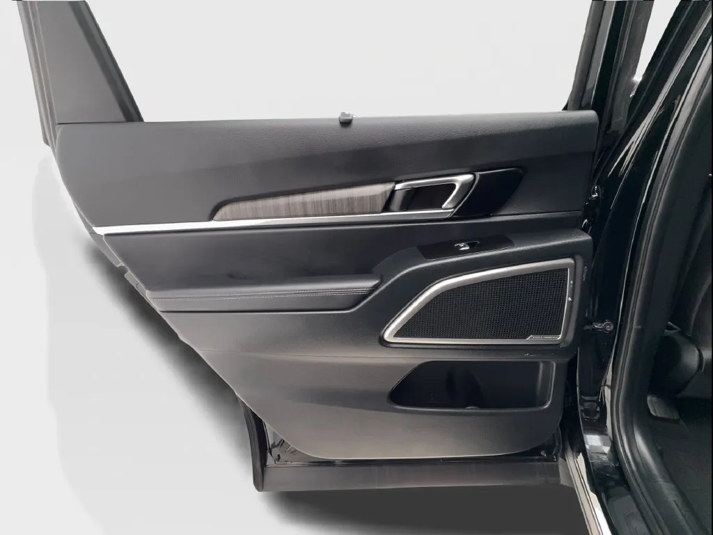 Kia Telluride photo 30