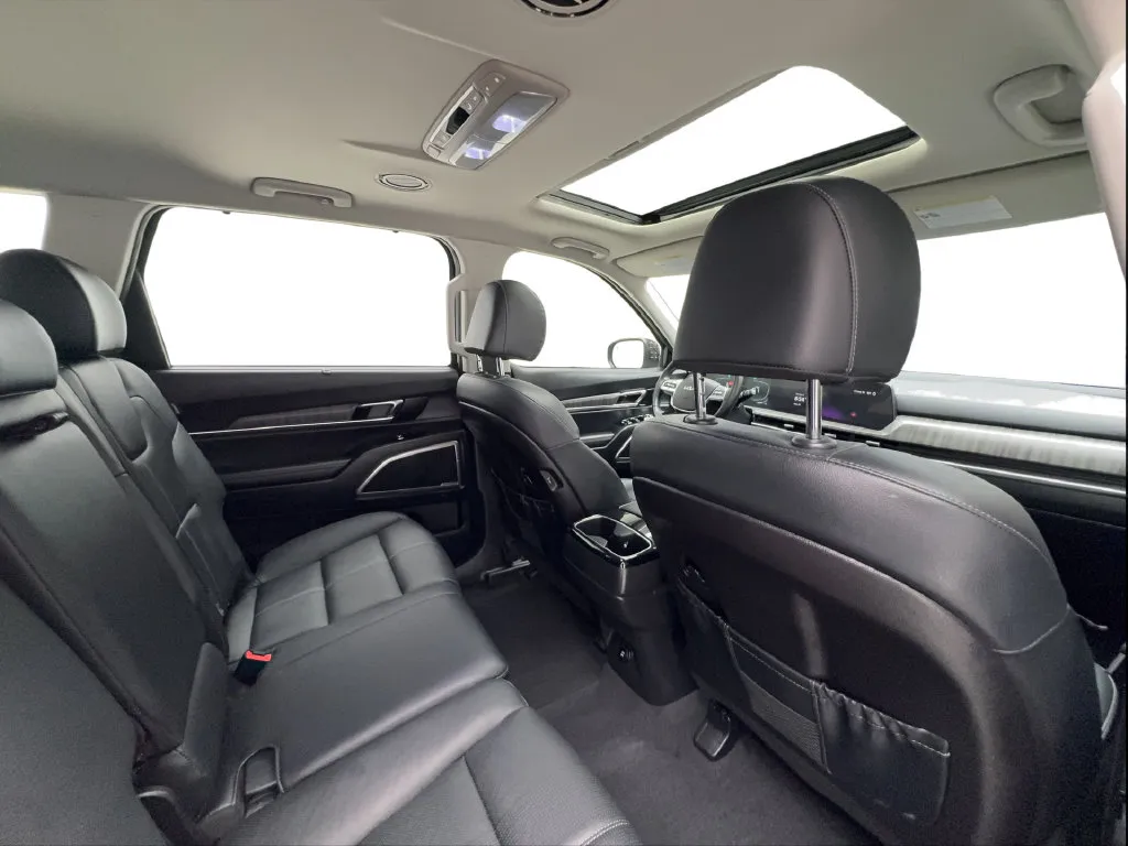 Kia Telluride photo 32