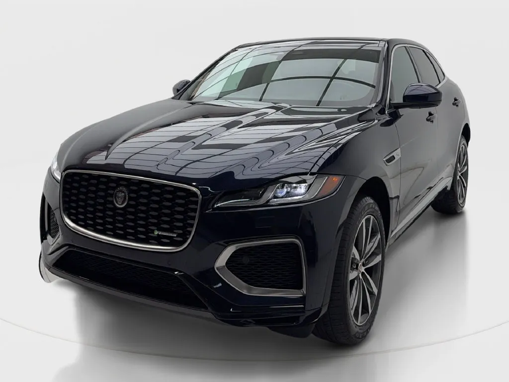 Jaguar F-PACE photo 5