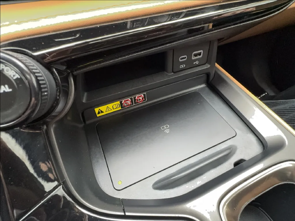 Lexus NX photo 48