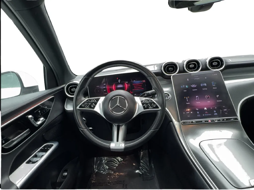 Mercedes-Benz GLC photo 36