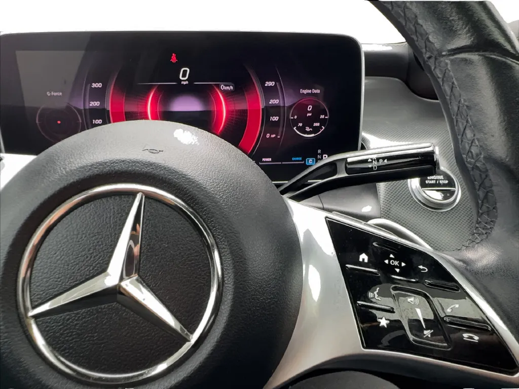 Mercedes-Benz GLC photo 43