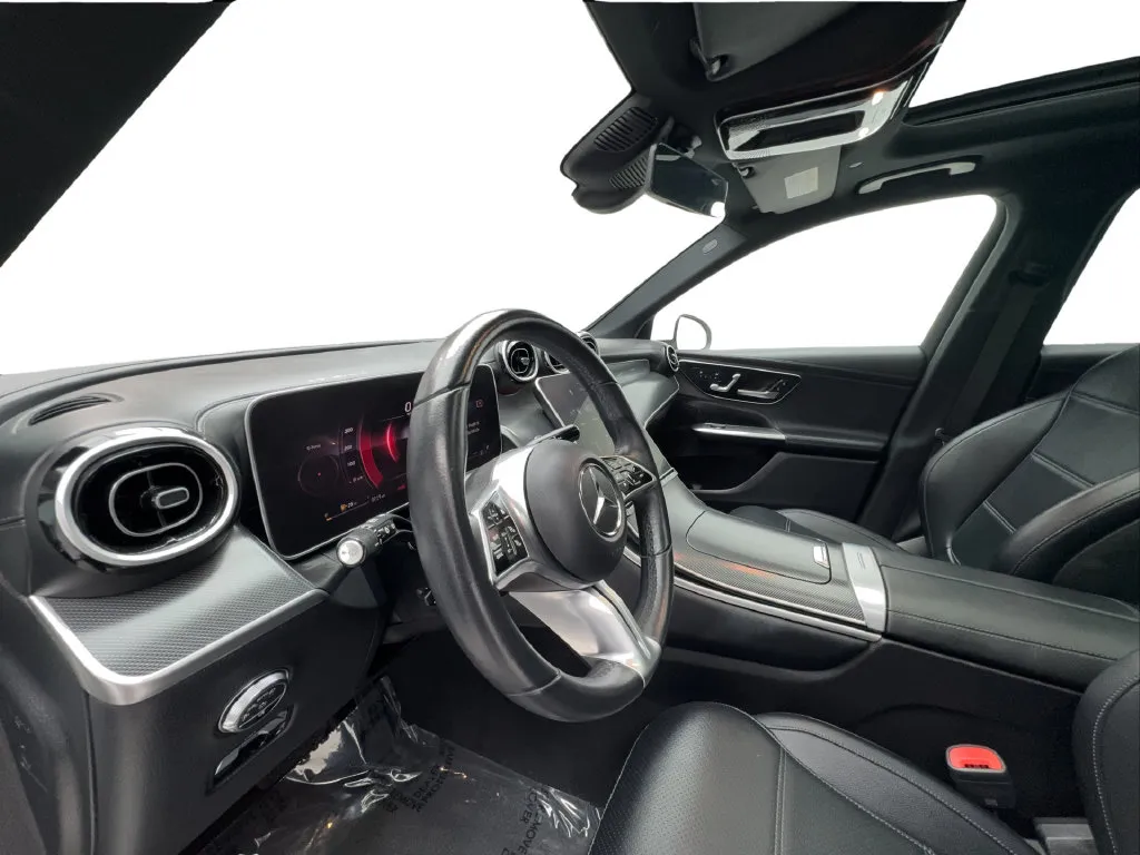 Mercedes-Benz GLC photo 23