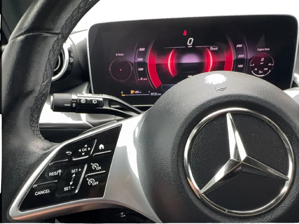 Mercedes-Benz GLC photo 44