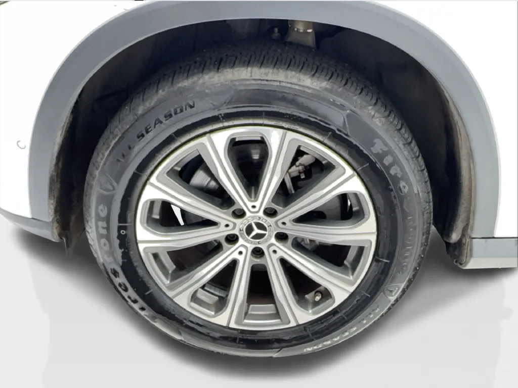 Mercedes-Benz GLC photo 15