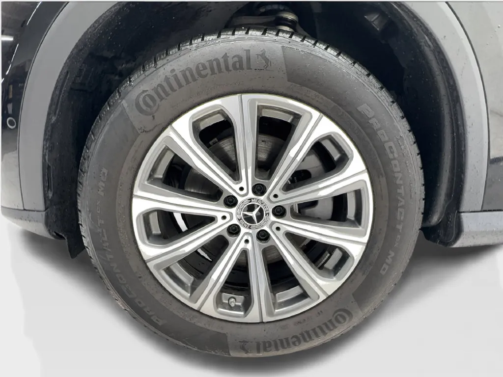 Mercedes-Benz GLC photo 12