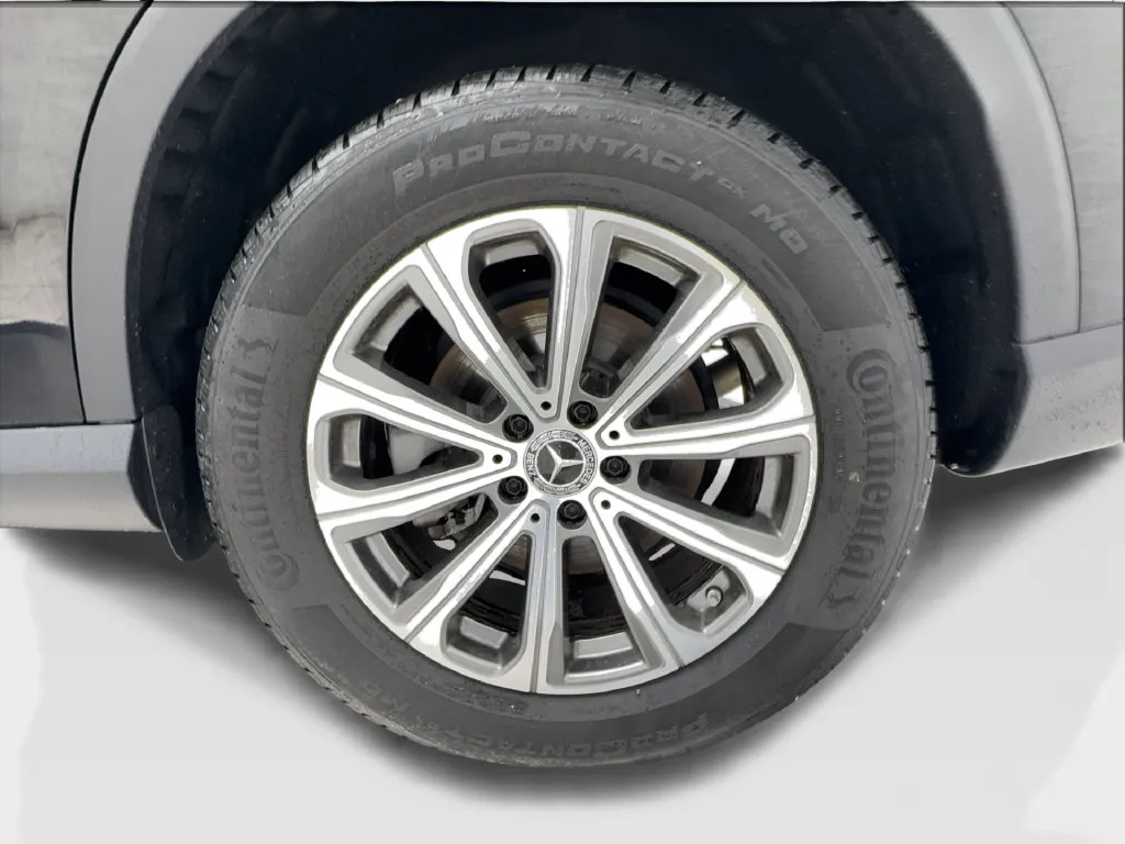 Mercedes-Benz GLC photo 14