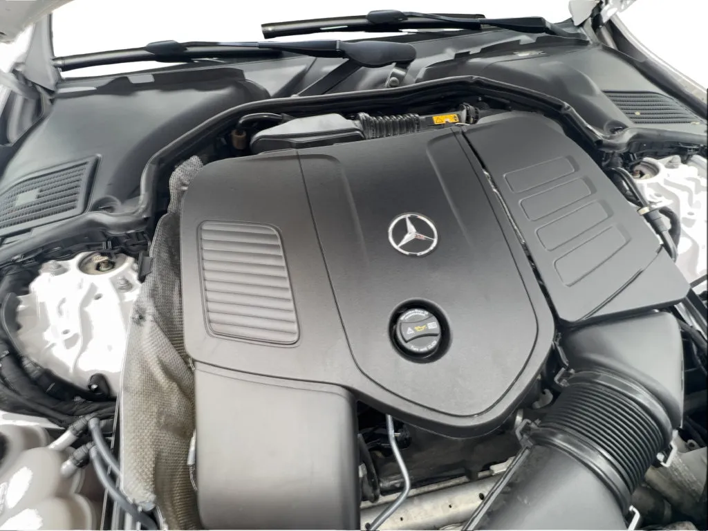 Mercedes-Benz C-Class photo 20