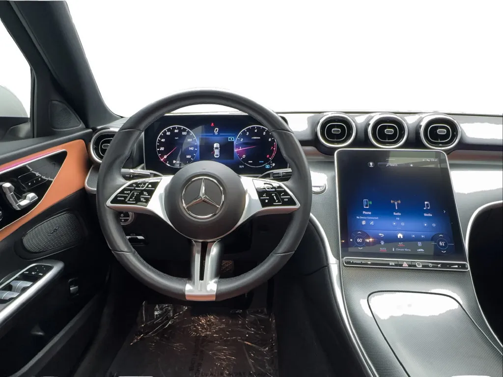 Mercedes-Benz C-Class photo 35