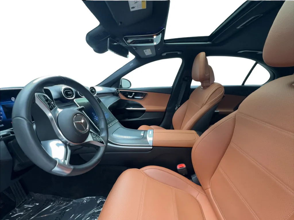 Mercedes-Benz C-Class photo 22