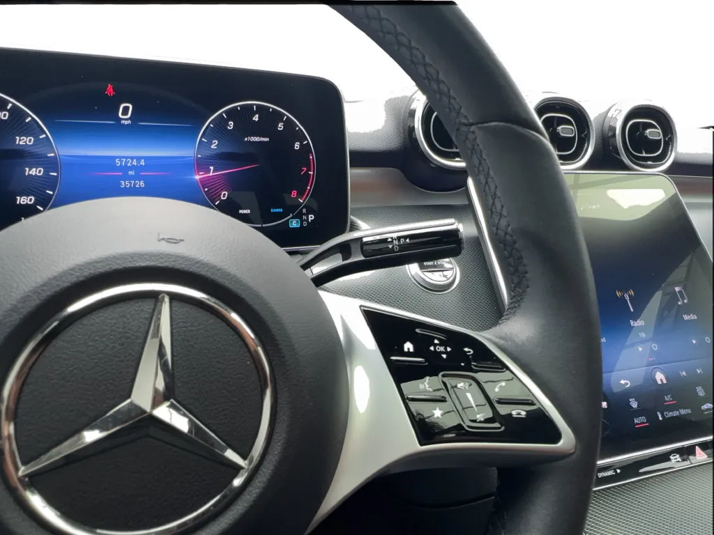 Mercedes-Benz C-Class photo 41