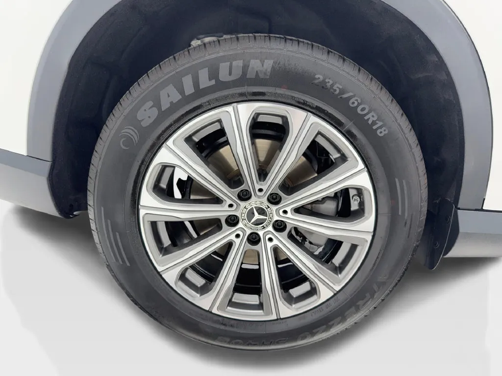 Mercedes-Benz GLC photo 15