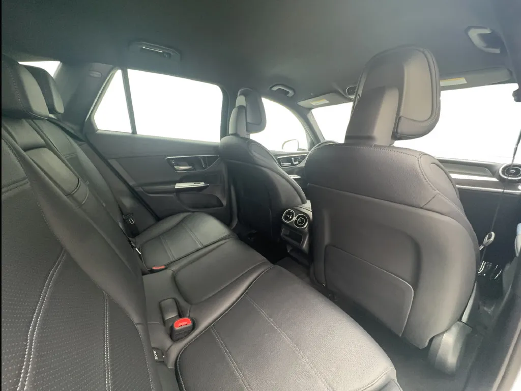Mercedes-Benz GLC photo 26