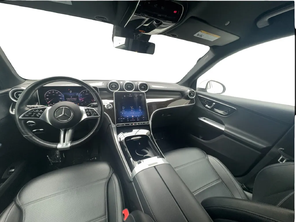 Mercedes-Benz GLC photo 35