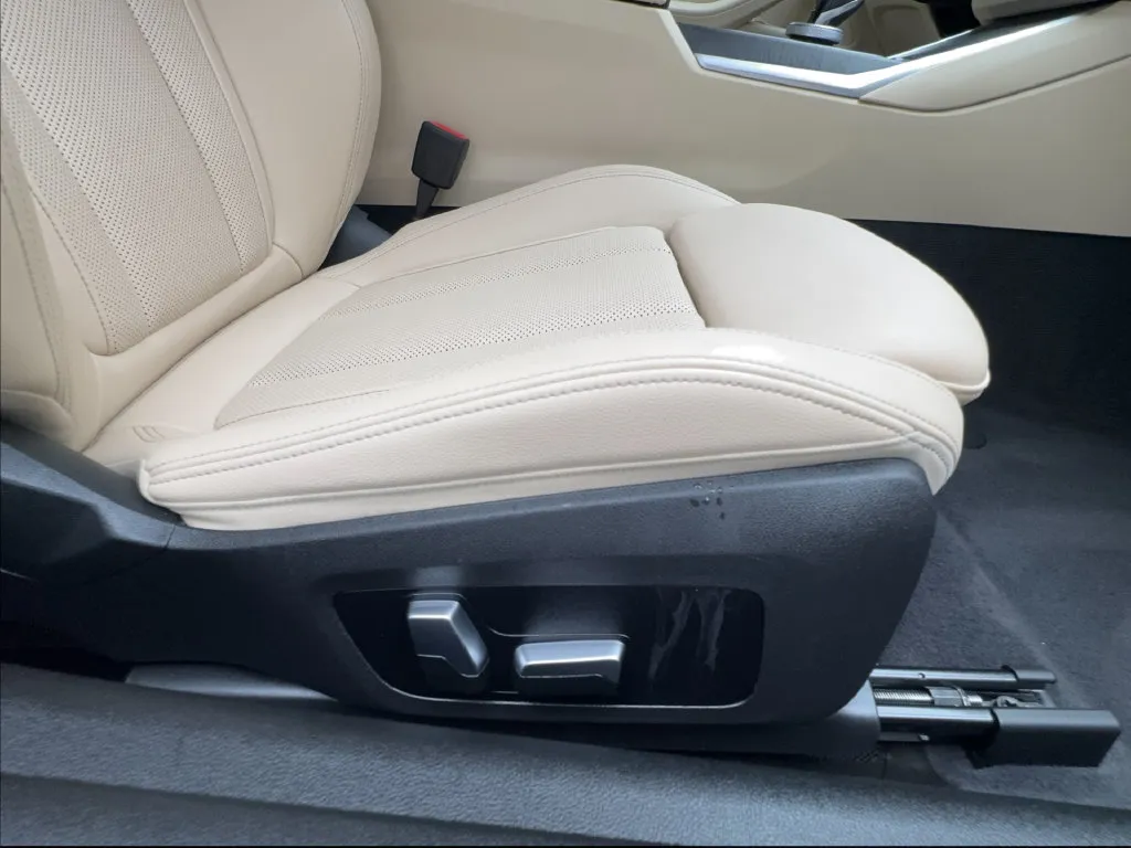 BMW 4 Series photo 37